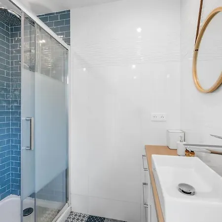 Apartman La - Centre - Jardin - Parking Privee - Climatisation *