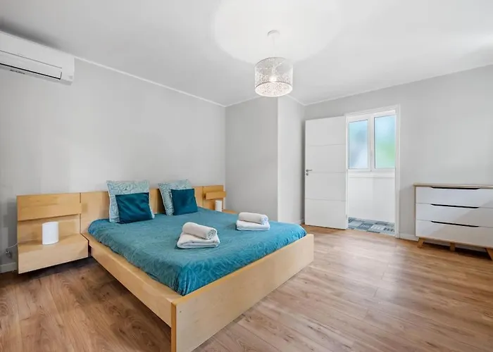 La - Centre - Jardin - Parking Privee - Climatisation Apartment *