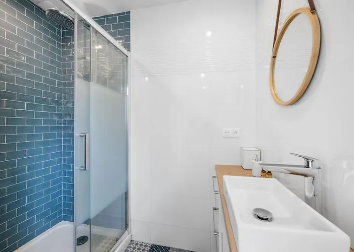 Apartment La - Centre - Jardin - Parking Privee - Climatisation *