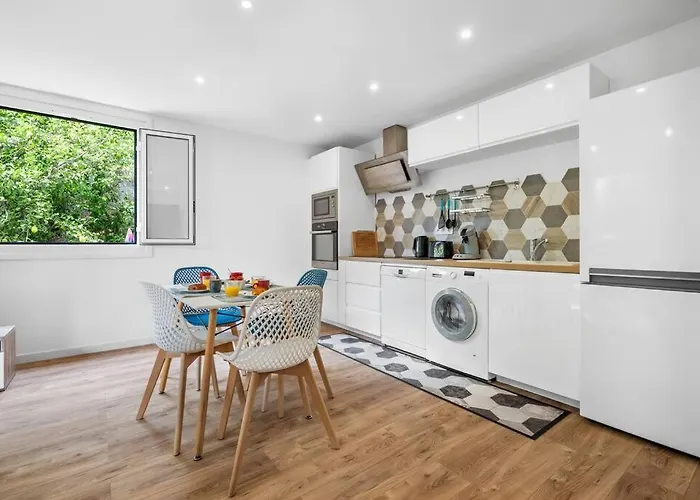 La - Centre - Jardin - Parking Privee - Climatisation *