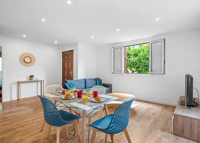 La - Centre - Jardin - Parking Privee - Climatisation * מנטון